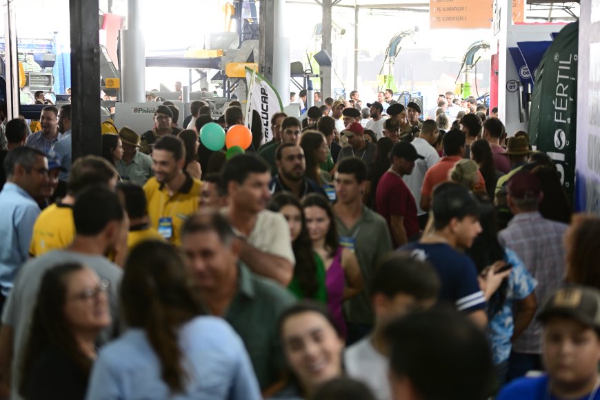 Recorde de público: Femagri 2025 recebe mais de 27,7 mil cafeicultores em dois dias de feira