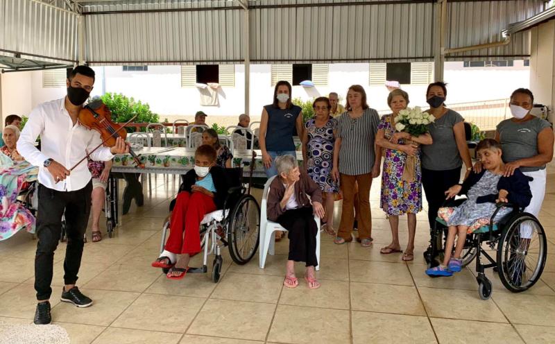 Mulheres que atuam no combate ao Coronavírus receberam homenagem