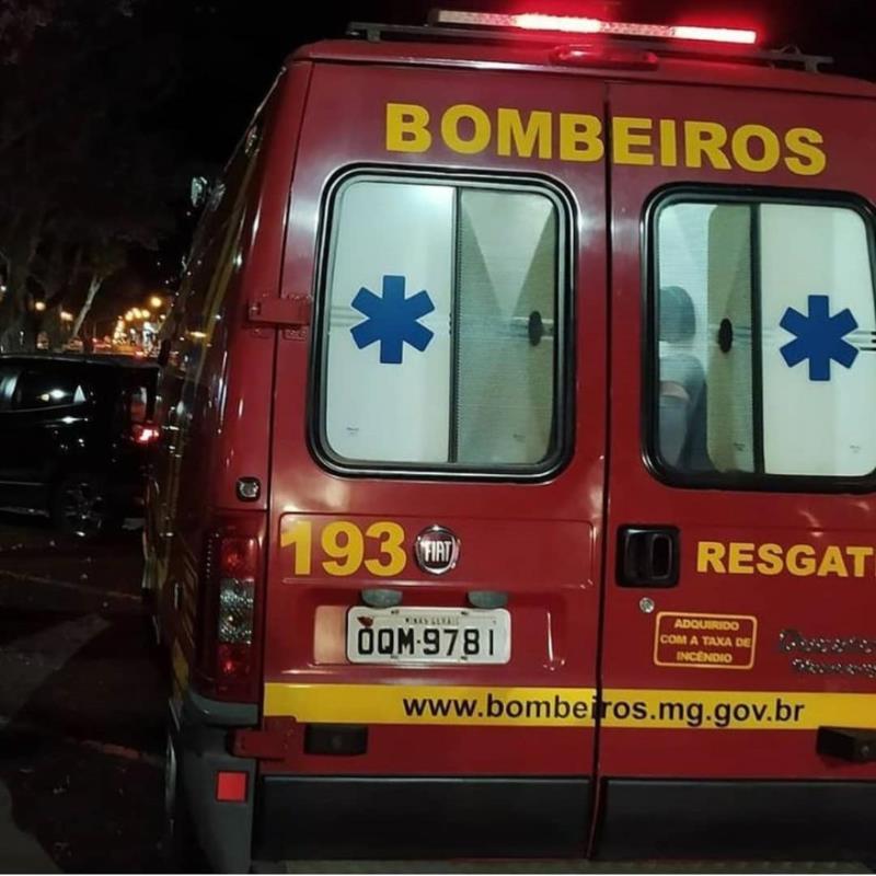 Em final de semana agitado, Bombeiros capturam cobra, salvam bebê de engasgo e resgatam motociclista ferida