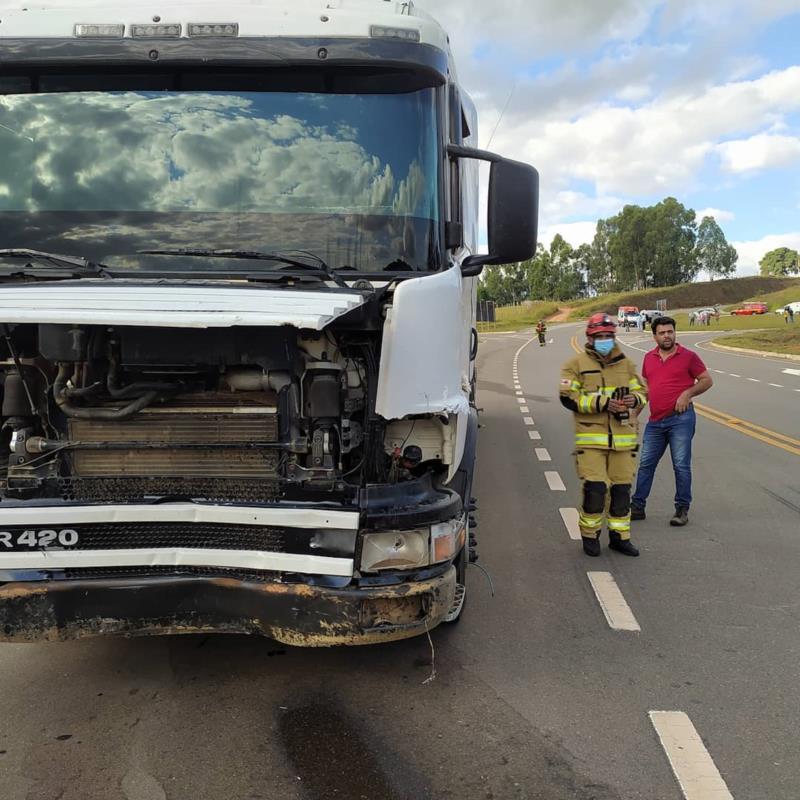 Idoso de 77 anos morre em acidente na MG-146  