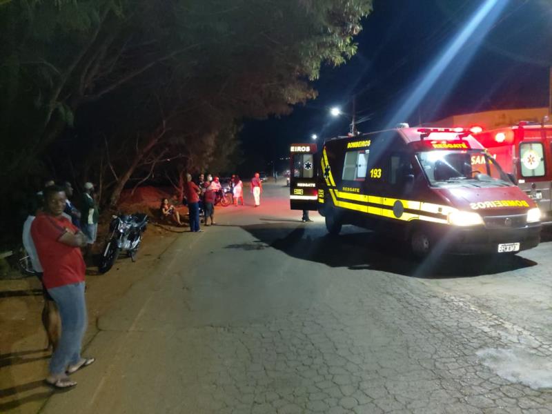 Em Guaxupé, mãe e filha são atropeladas por motociclista na Avenida Felipe Elias Zeitune