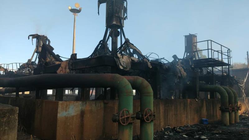 Incêndio na Destilaria Alvorada do Bebedouro, em Guaranésia, é combatido pelo Corpo de Bombeiros