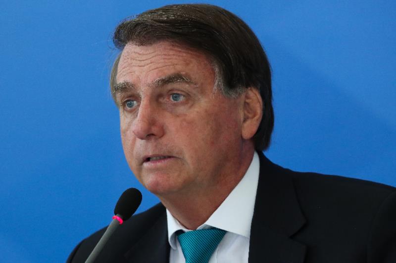 Bolsonaro se joga na prostituição dos deputados