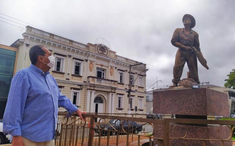 “Nicanor” está de volta à Praça do Trabalhador