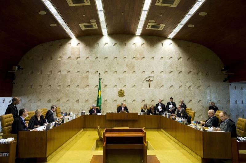 SENADO FECHA COM O ‘TERRIVELMENTE EVANGÉLICO’