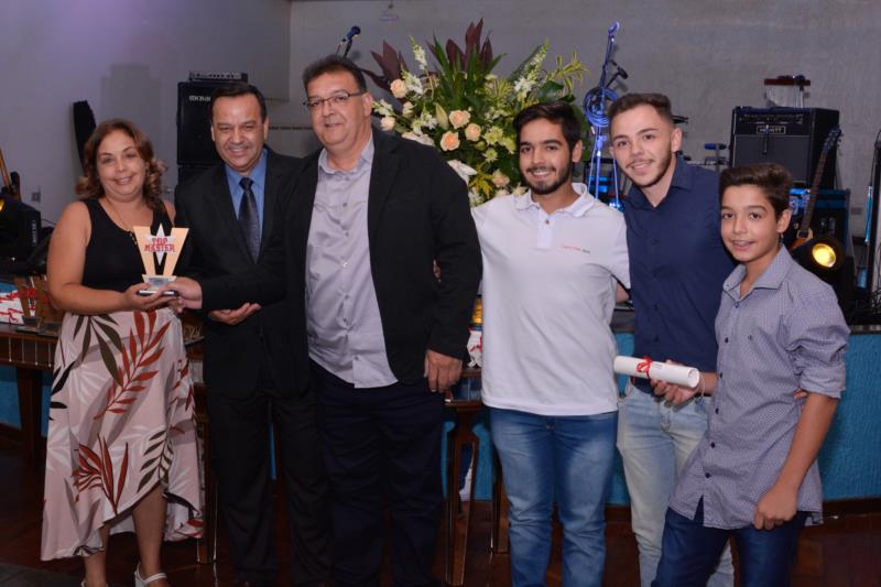 Master Promoções e Pesquisas premia os melhores do ano em Guaxupé