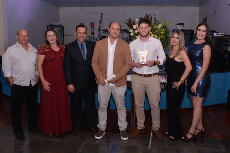 Master Promoções e Pesquisas premia os melhores do ano em Guaxupé