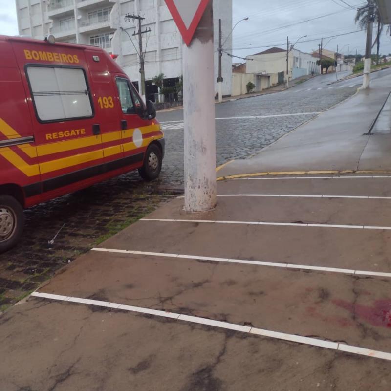 Desabrigado é agredido e fica ferido no centro de Guaxupé