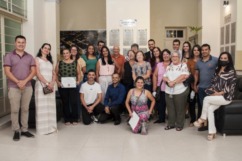 Associação guaxupeana Onda Verde homenageia seus patrocinadores