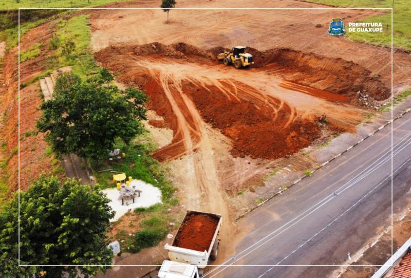 Obras de infraestrutura para a construção da creche da Vila Campanha já foram iniciadas em Guaxupé