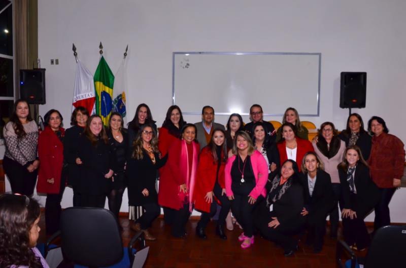 Evento marca posse dos Diretores e vices das escolas da rede municipal de Guaxupé