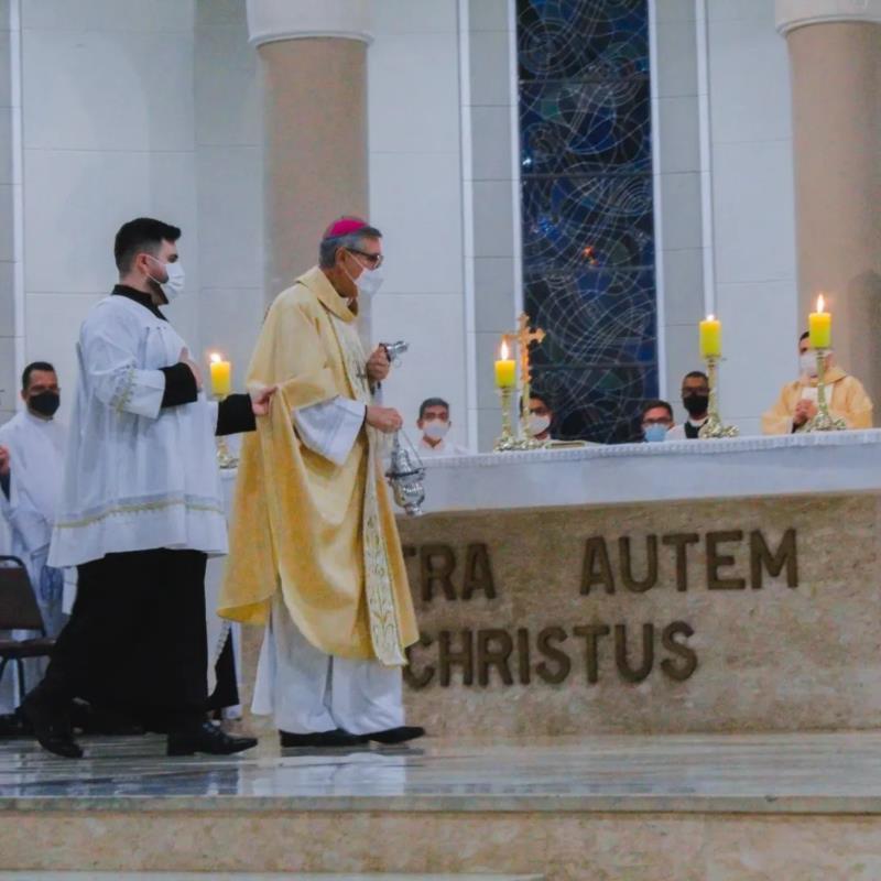 Padre Alexandre, novo Cura da Catedral de Guaxupé, tomou posse nesta quarta-feira 