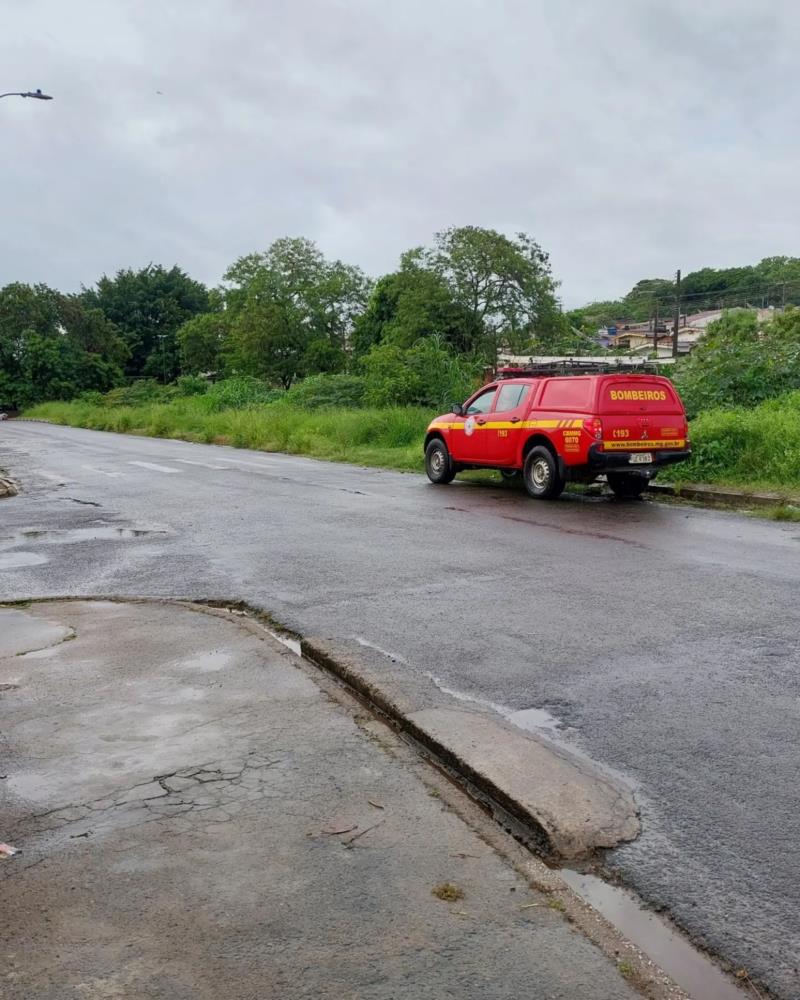 Grande volume de chuva causa transtornos em Guaxupé e região 