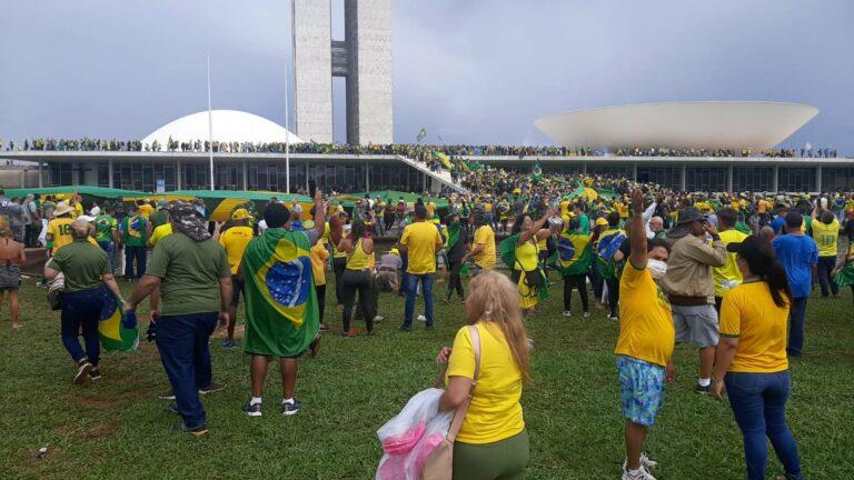 PEGADAS DOS GOLPISTAS NO DF  SERÃO VASCULHADAS PELA POLÍCIA FEDERAL