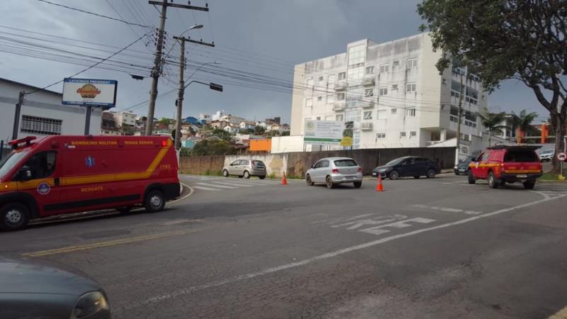 Colisão na área central de Guaxupé mobiliza o Corpo de Bombeiros 