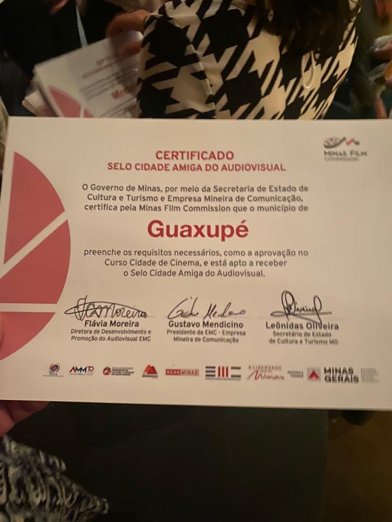 Guaxupé recebe certificação “Selo Cidade Amiga do Audiovisual”