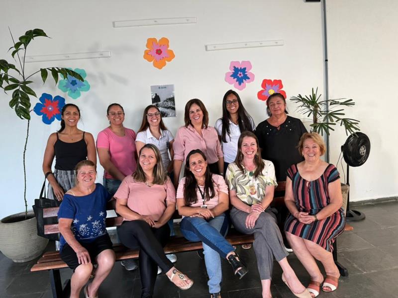 Polícia Civil participa de reunião do Conselho Municipal de Direitos da Mulher em Guaxupé