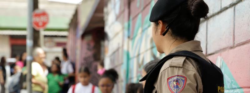 PMMG lança cartilha com dicas voltadas à segurança nas escolas