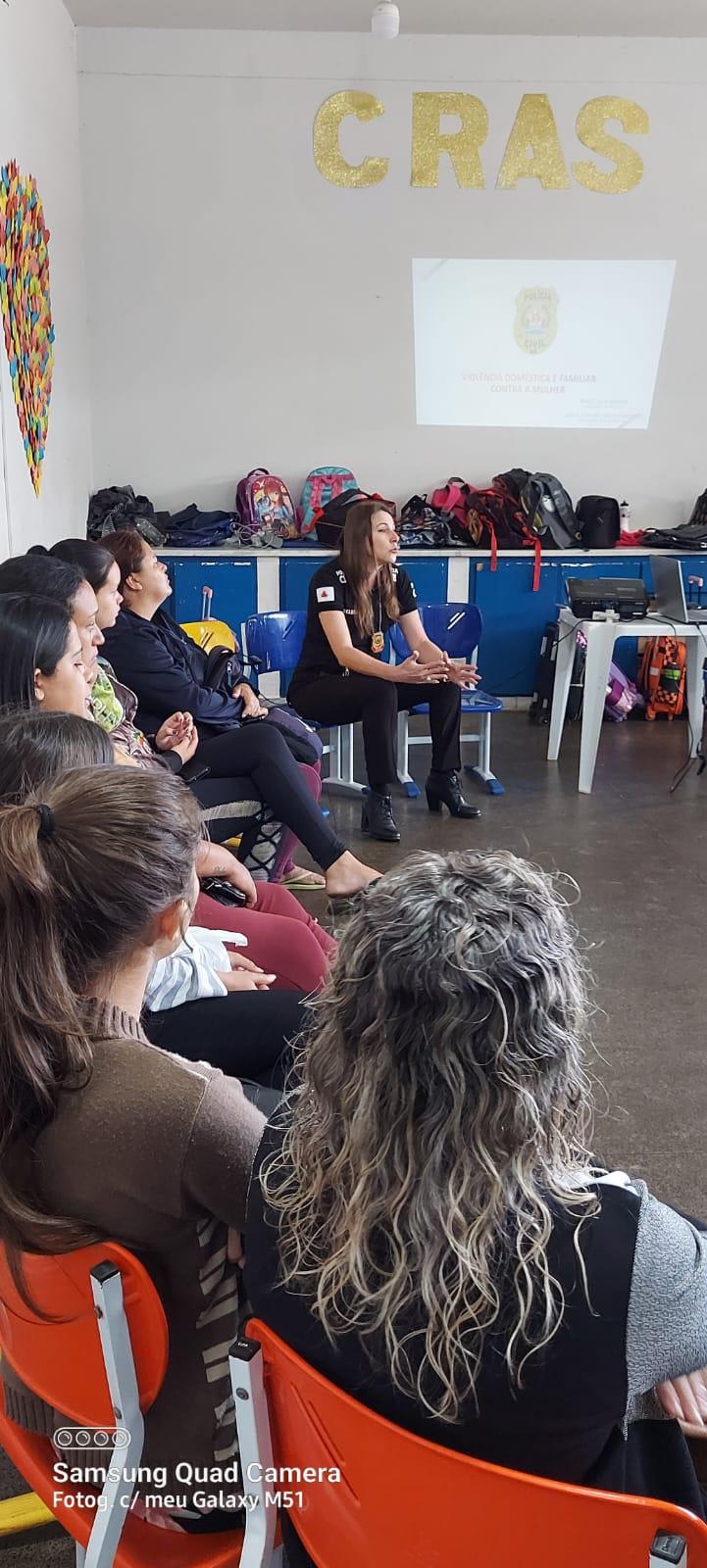 Polícia Civil promove palestra de conscientização sobre violência doméstica e familiar em Guaxupé 