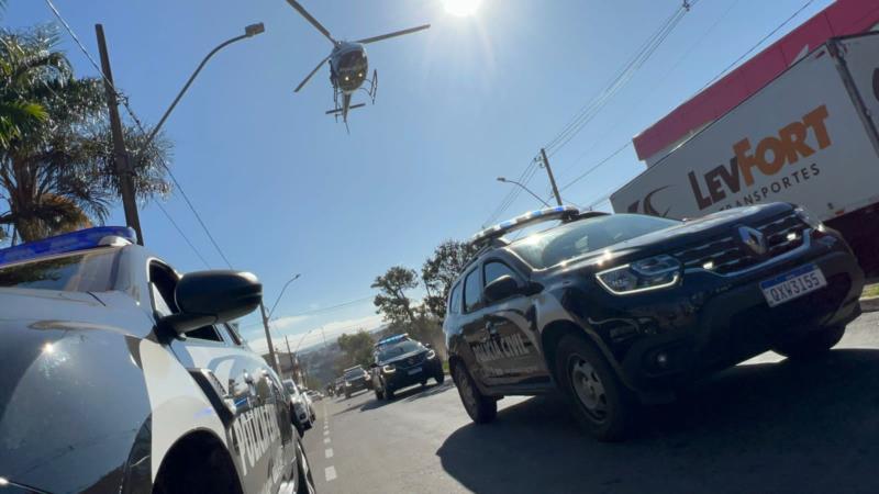 Em Guaxupé, Operação Atlas deflagrada pela Polícia Civil, prende quatro suspeitos por tráfico de drogas 