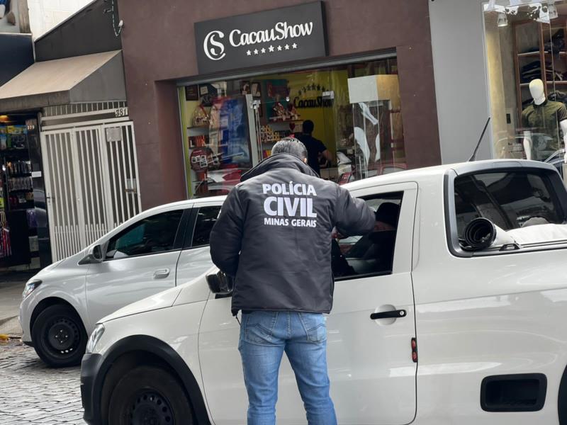 Polícia Civil realiza campanha educativa de trânsito em apoio ao Maio Amarelo 