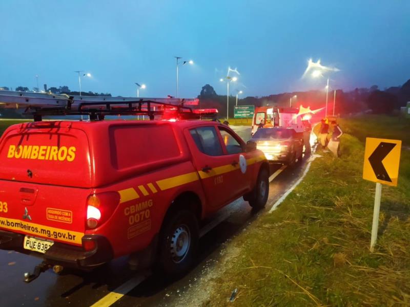 Ciclista fica ferido ao ser atropelado por veículo na BR-146