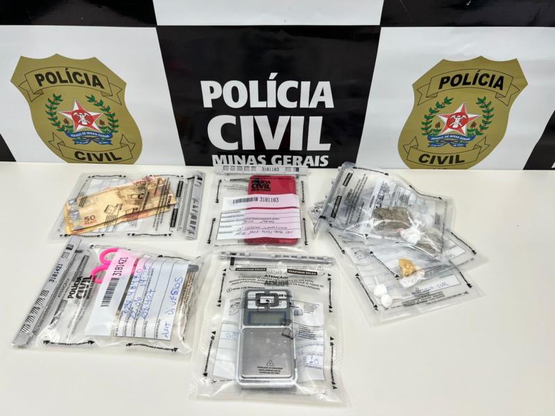 Em Guaxupé, Polícia Civil prende suspeito por tráfico de drogas, que vendia o produto na frente da própria filha 