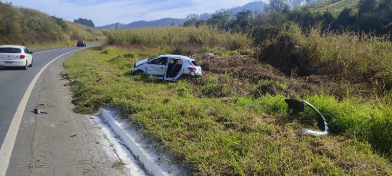 Condutora de 26 anos morre em acidente na BR-146, próximo a Muzambinho 