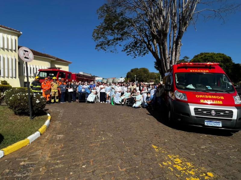 Bombeiros realizam simulado de evacuação na Santa Casa de Guaxupé 