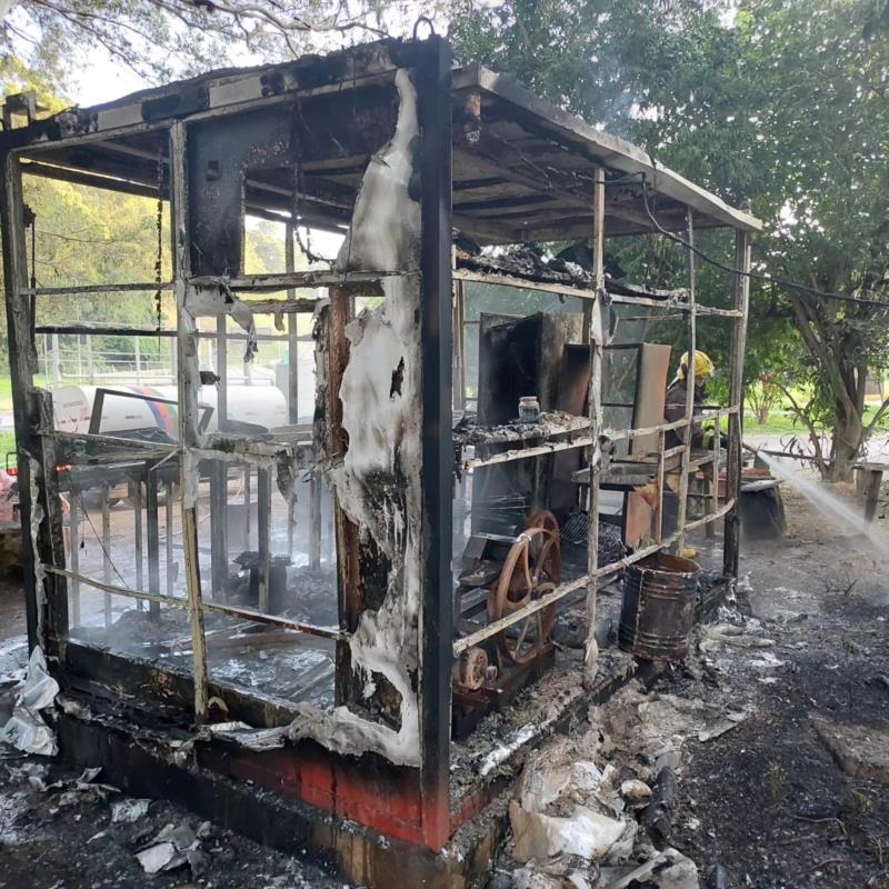 Incêndio destrói comércio de caldo de cana em Muzambinho 