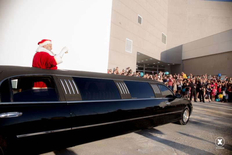 Papai Noel chega em grande estilo no Shopping Partage Poços de Caldas