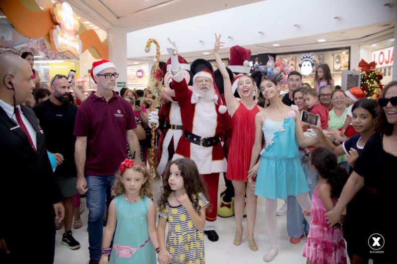 Papai Noel chega em grande estilo no Shopping Partage Poços de Caldas