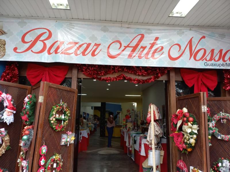 Bazar Arte Nossa reúne 30 expositores na Avenida até o dia 16 