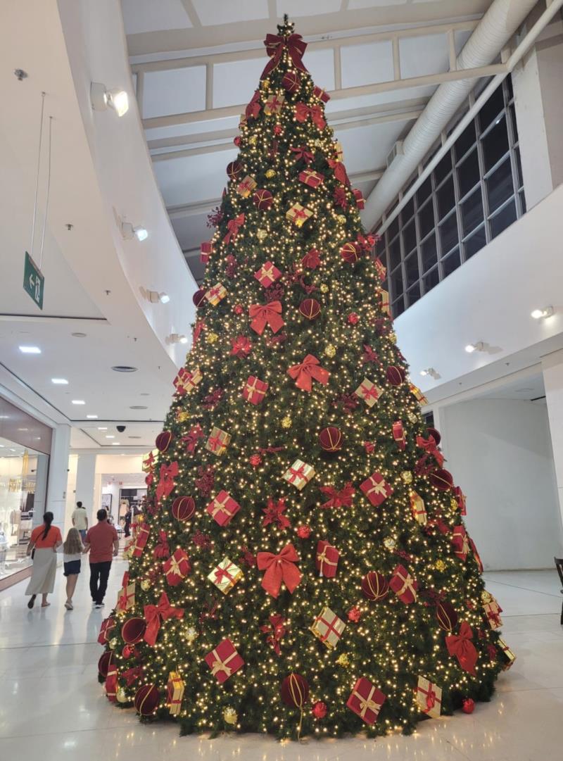 Shopping de Poços de Caldas tem horário especial para as festividades de fim de ano