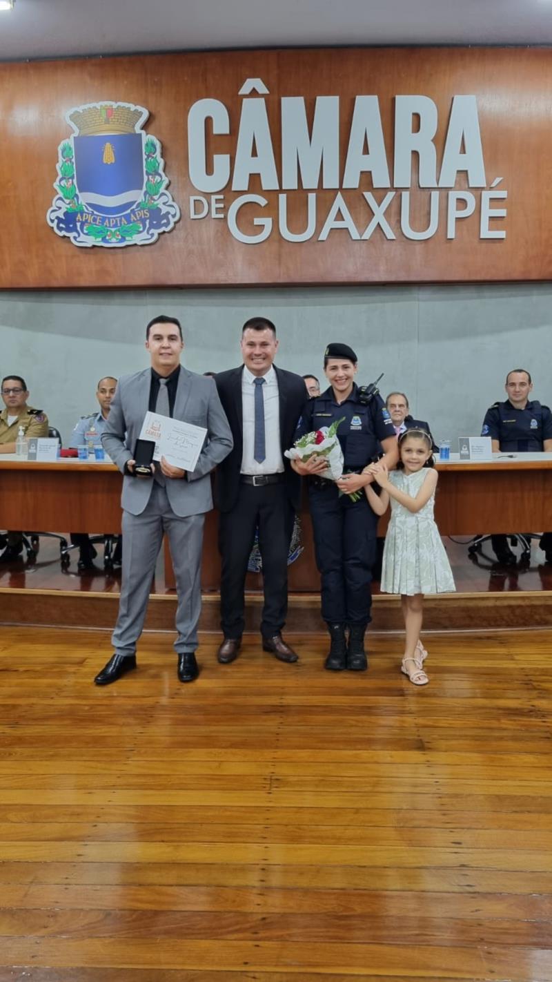 Em Guaxupé, Policiais Civis são agraciados com a Medalha do Mérito Legislativo