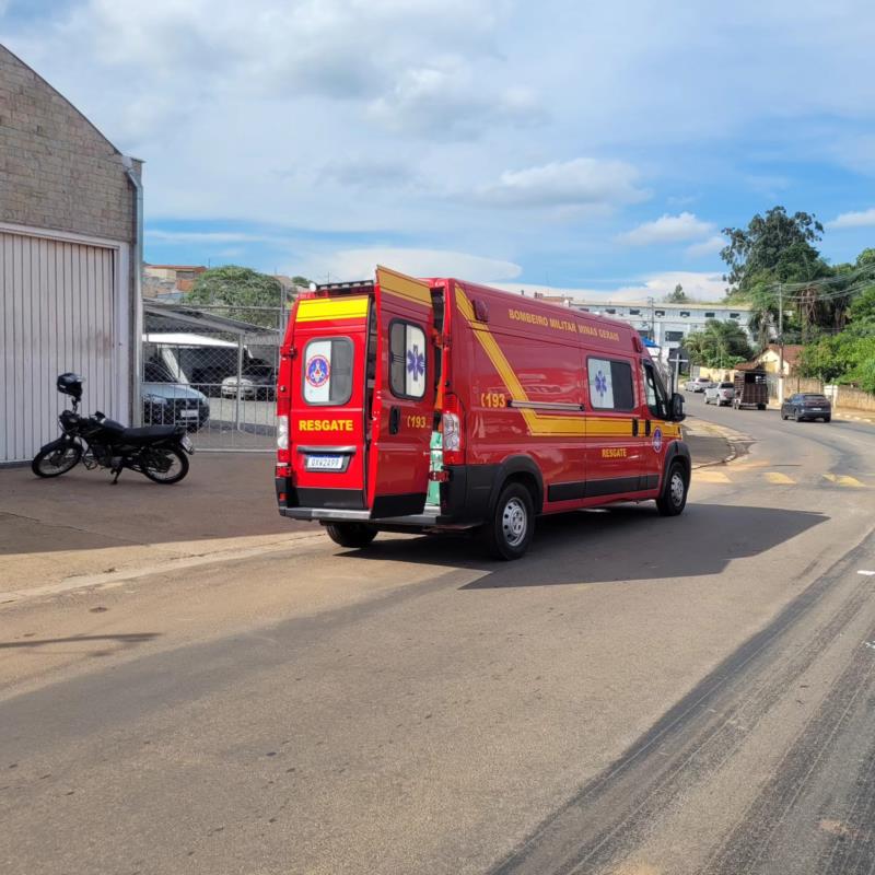 Bombeiros atendem duas ocorrências envolvendo motocicletas em Guaxupé 