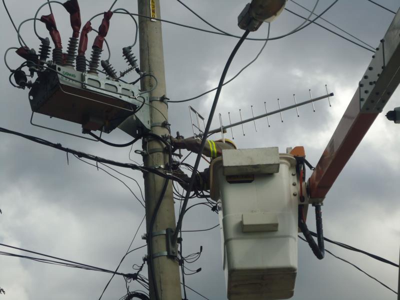 Para evitar falta de energia, Cemig instala mais de 3 mil religadores na rede de Distribuição em todo o estado em 2024