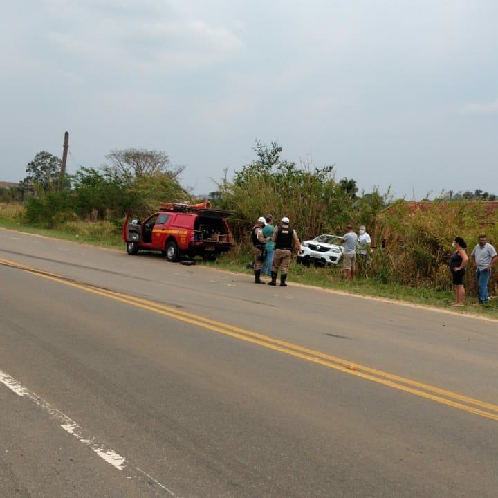 Em Guaxupé, acidente na BR-146 deixa uma pessoa ferida