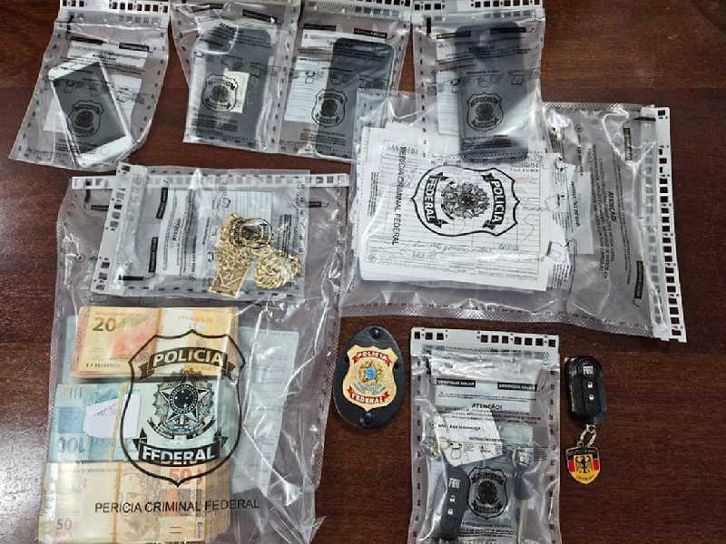 Polícia Federal desarticula fábrica clandestina de cigarros em Paraíso