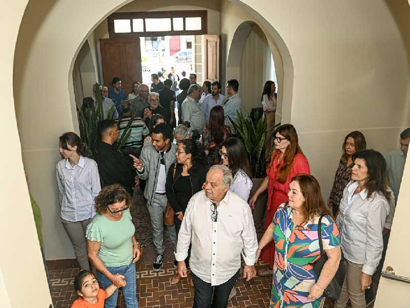 Bispo Dom Lanza participa da inauguração de hotel em Paraíso 