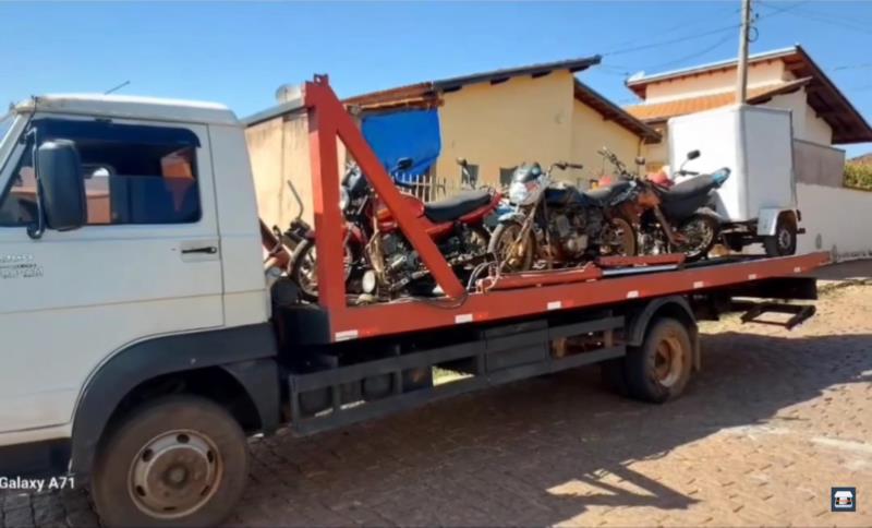 Operação conjunta entre as polícias Militar e Civil combate irregularidades na prática de desmanche de veículos em Monte Santo de Minas 