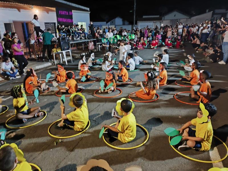 Escola Municipal Yolanda Conti Bertoni realiza a 1ª Festa da Primavera em Guaxupé 