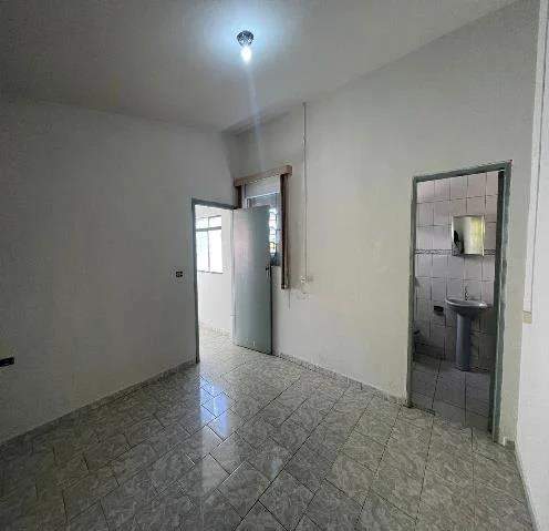 Vende-se casa no Jardim Nova Guaxupé 