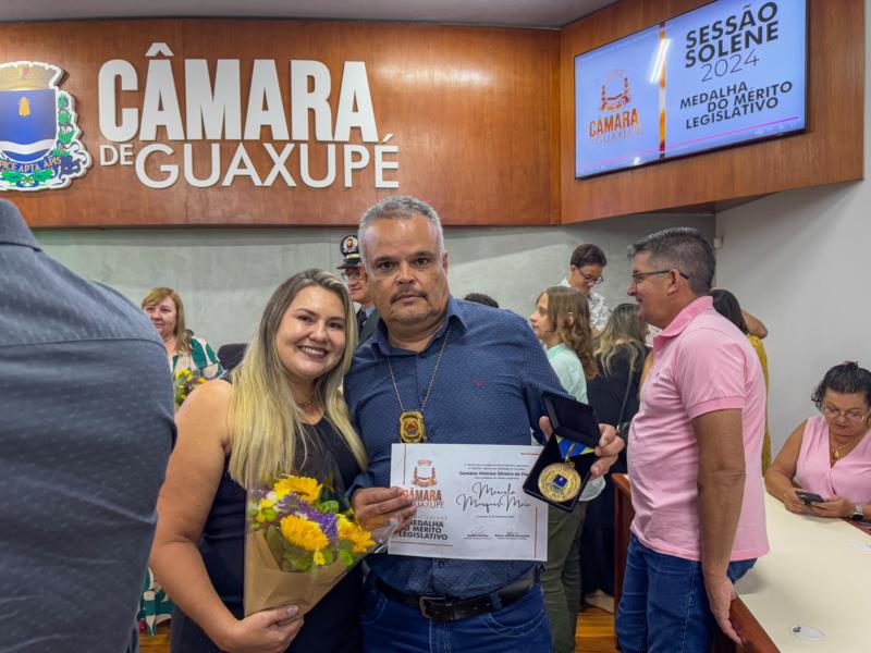 Investigador da Polícia Civil é homenageado com Medalha de Mérito Legislativo