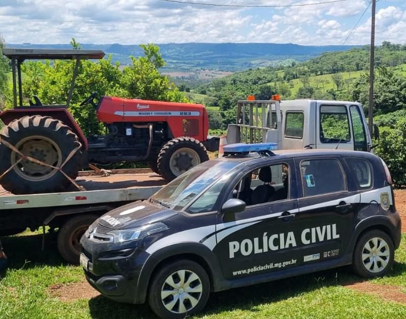 Polícia Civil recupera trator e prende 4 suspeitos em operação na zona rural do Sul de Minas 